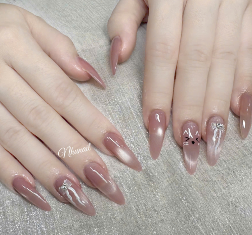Top mẫu nail đẹp 2025 dành cho nàng hiện đại – Xu hướng hot tại Quận 7